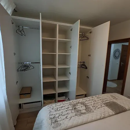 Ika Lux 4* *